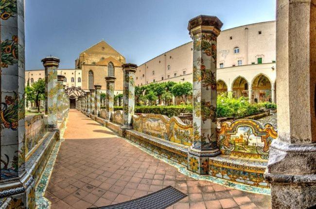 Bed and Breakfast Donna Luisa A Santa Chiara Nápoles Exterior foto