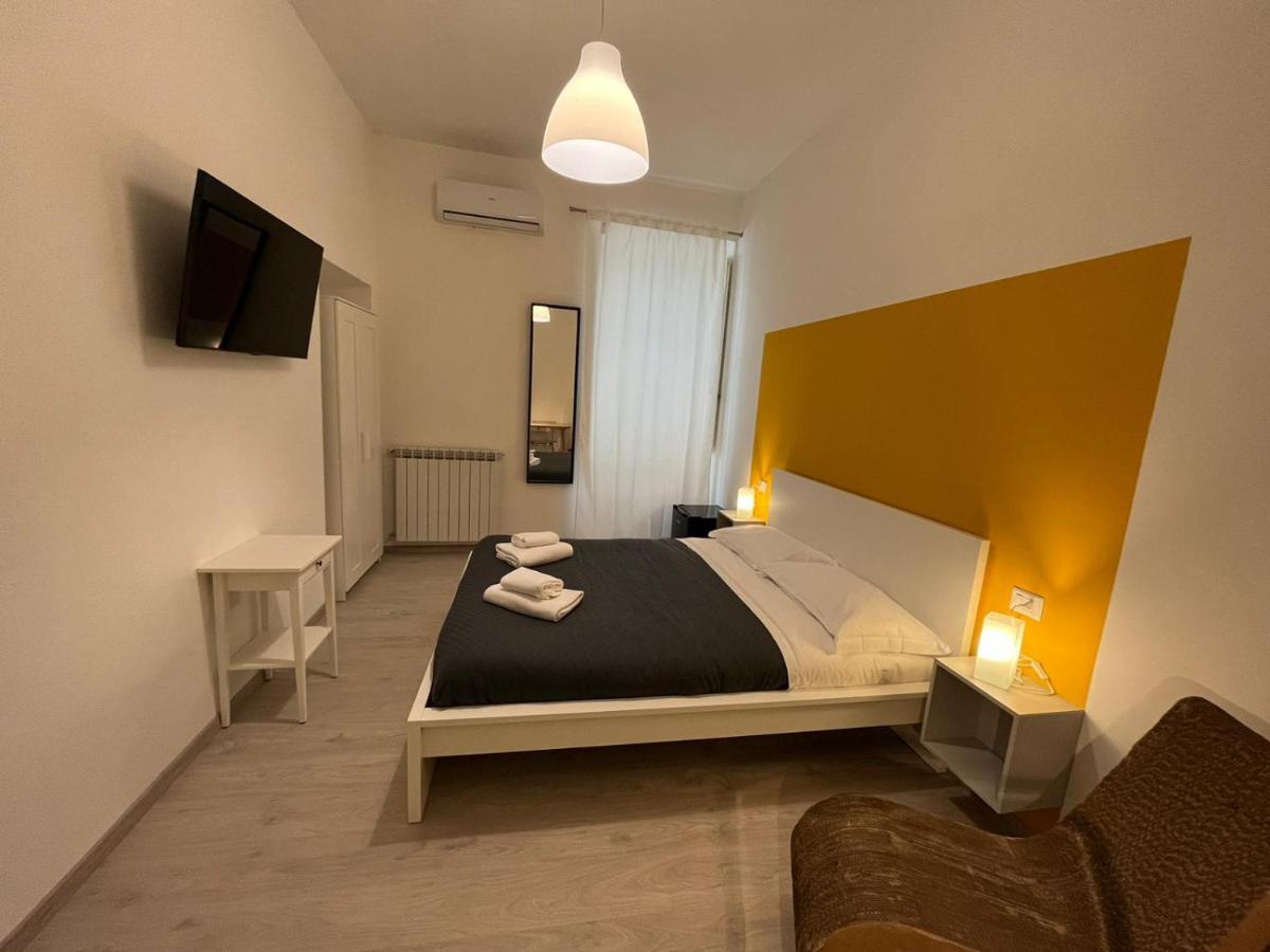 Bed and Breakfast Donna Luisa A Santa Chiara Nápoles Exterior foto