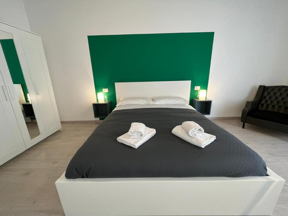 Bed and Breakfast Donna Luisa A Santa Chiara Nápoles Exterior foto