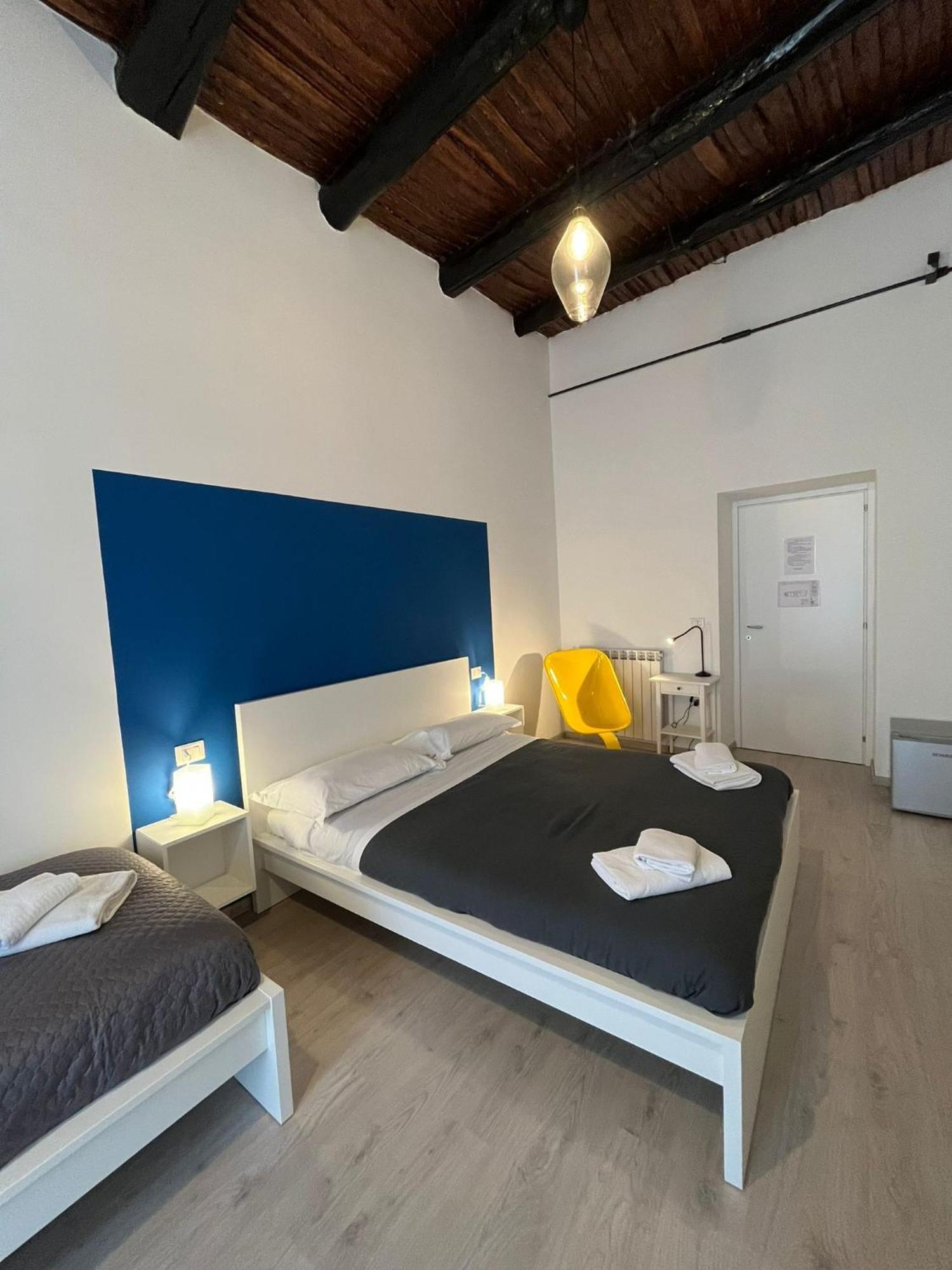 Bed and Breakfast Donna Luisa A Santa Chiara Nápoles Habitación foto