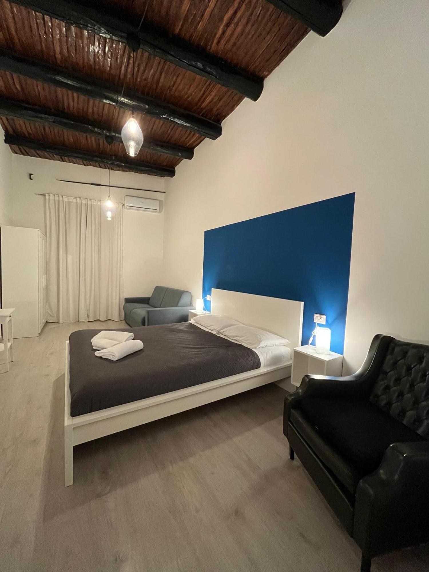 Bed and Breakfast Donna Luisa A Santa Chiara Nápoles Exterior foto